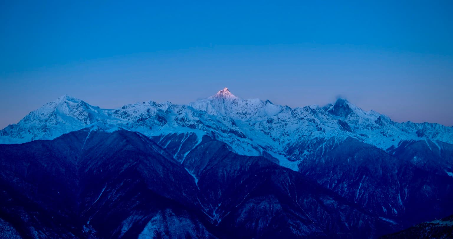 Meili Snow Mountain at first light.